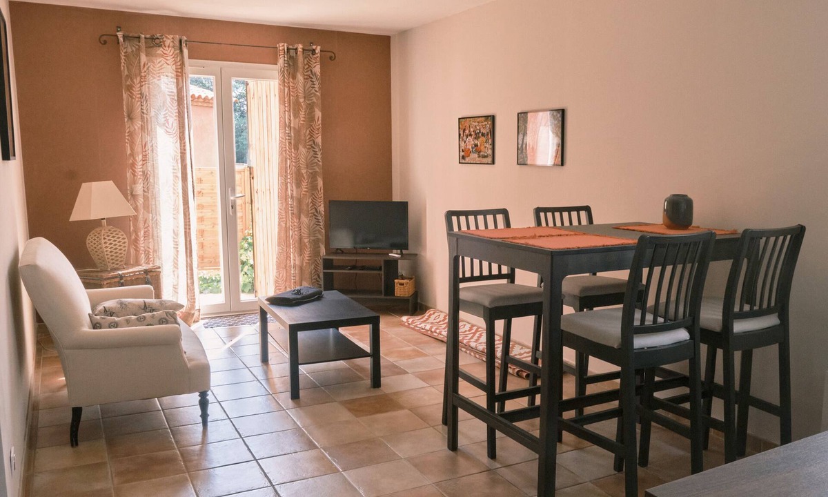 Sillans-la Cascade Apartment | Discover a true haven of peace for your vacations 🌿