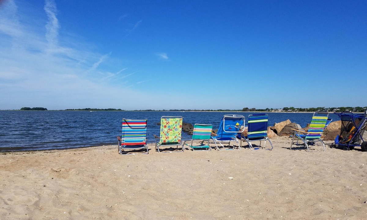 Clinton House | Discover Clinton charm, near premium outlet shopping and private beaches