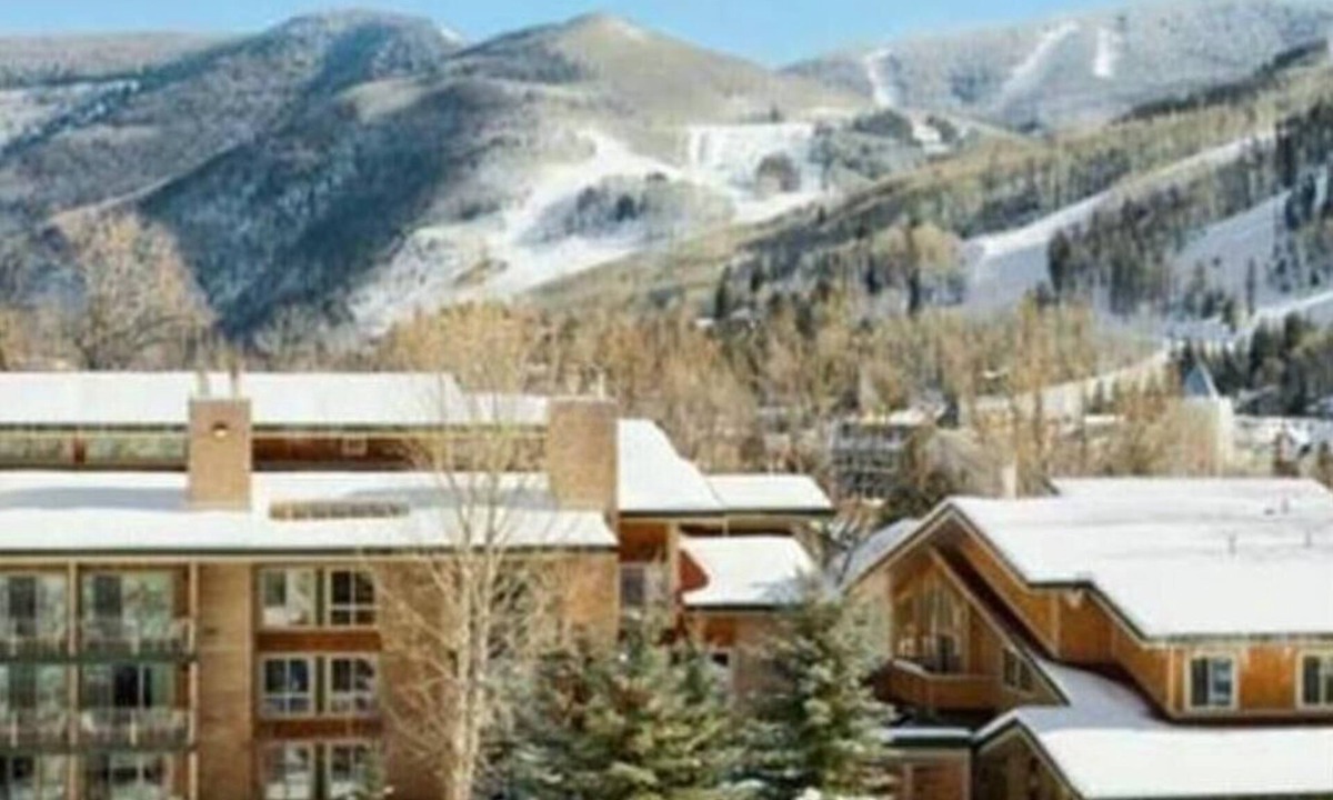 Vail Resort | Discover Vail's Best Kept Secret. Great family location. Sleeps up to 8.