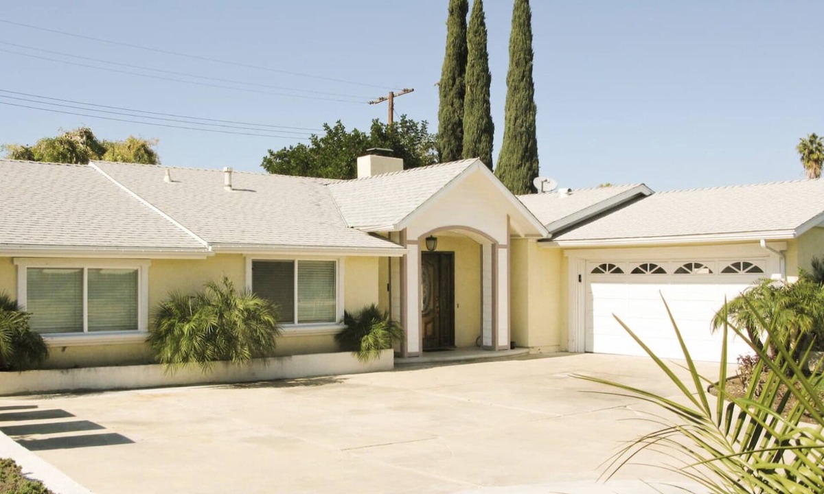 Fullerton House | Disney 2 bdrm + Suite Deal