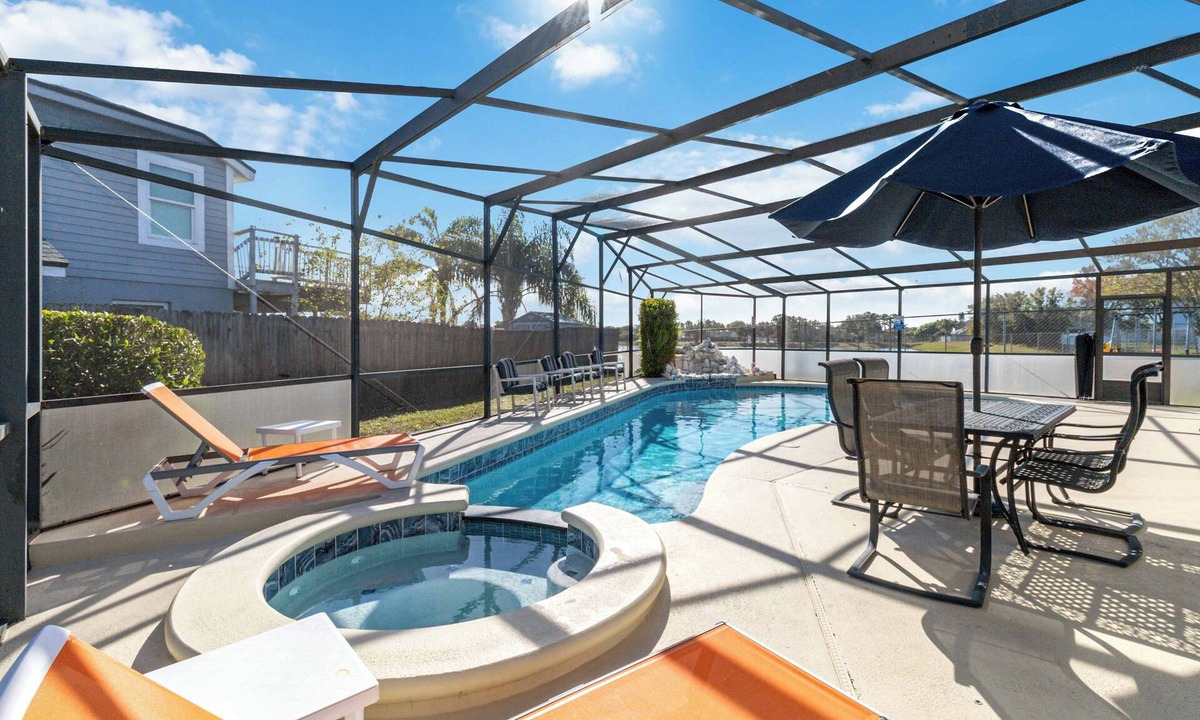 Mill Run House | Disney Area Family Home 3BR Private Pool and Game Room 20-30 Min to Parks