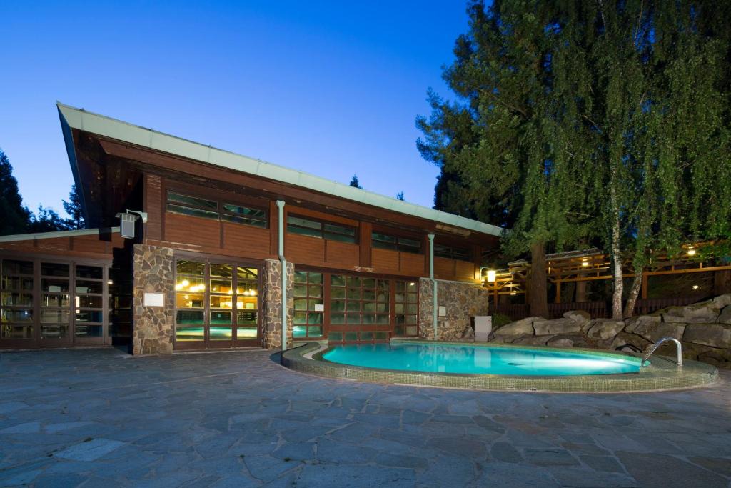 Coupvray Hotel | Disney Sequoia Lodge