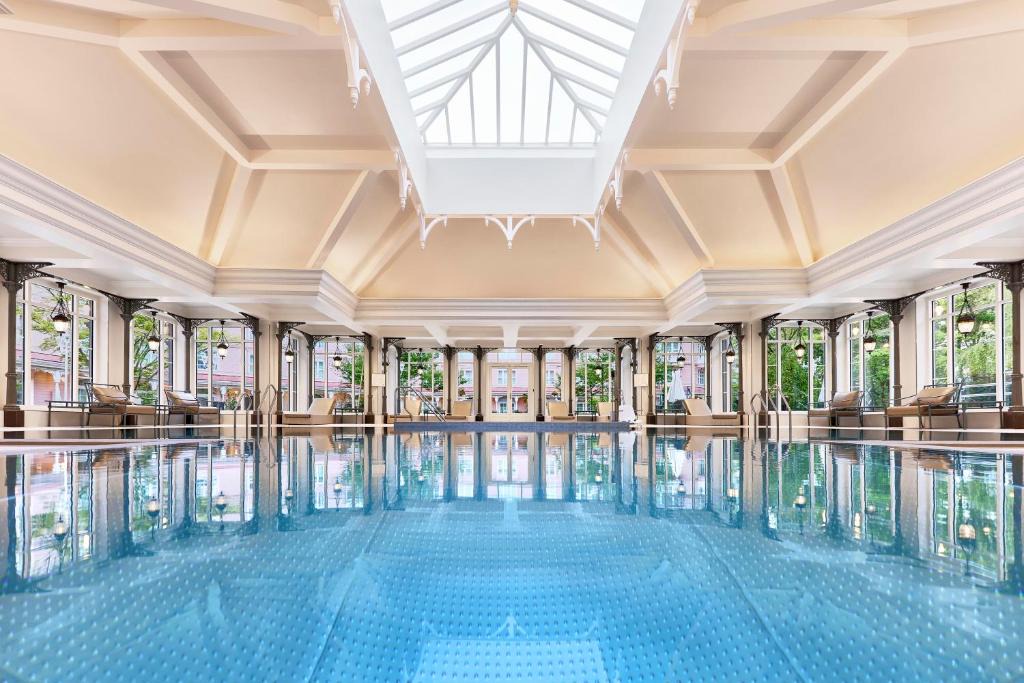 Chessy Hotel | Disneyland® Hotel