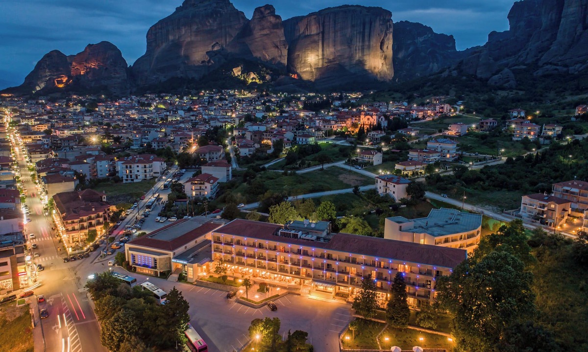 Kalambaka Hotel | Divani Meteora Hotel