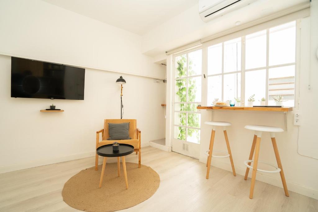 Palermo Apartment | Divine studio super bright with balcony