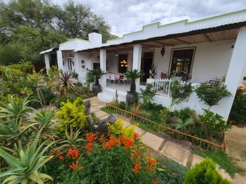 Riebeek Kasteel House | Django's