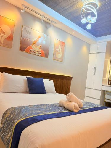 General Santos Apartment | DJS Condo Inspired Studio Gensan Netflix,free wifi,hot&cold shower,10 Min to SM Mall