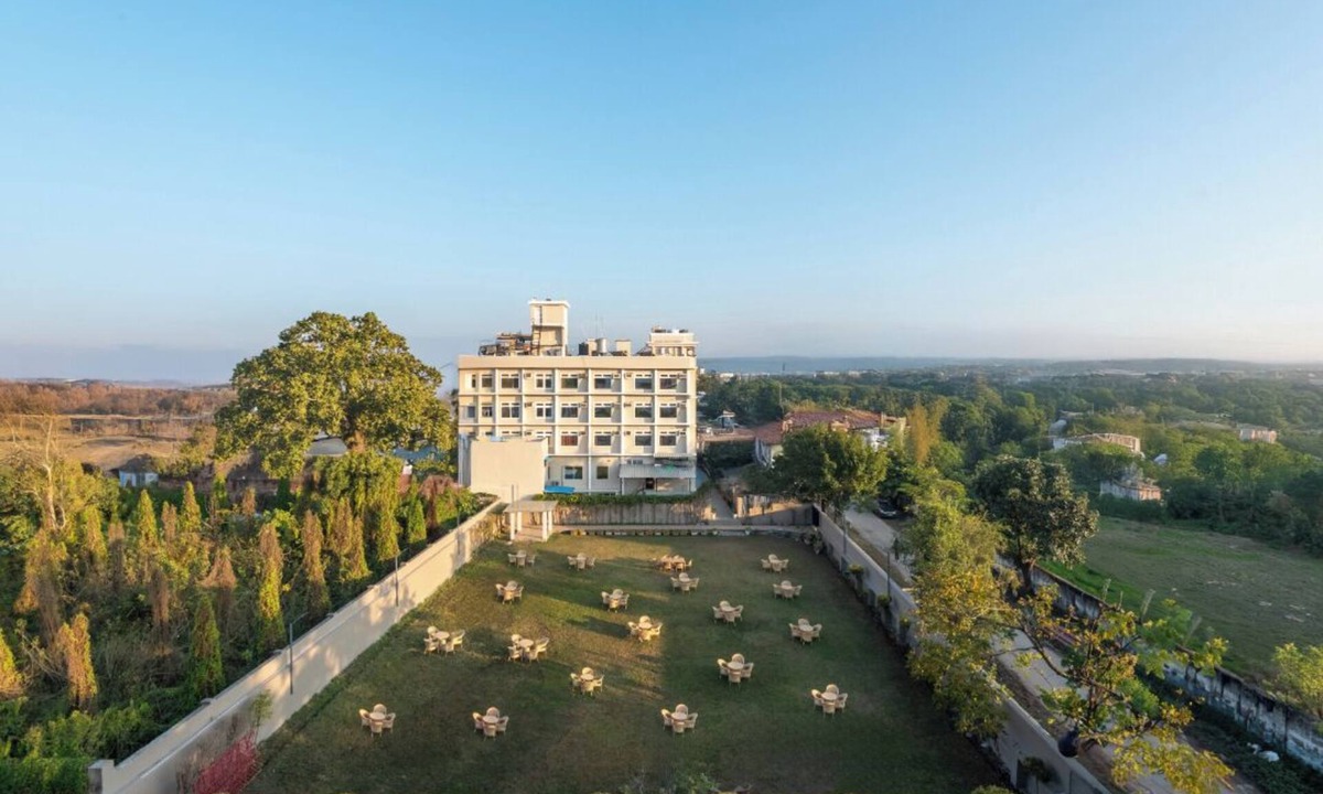 Haridwar Hotel | DLS Park Grace