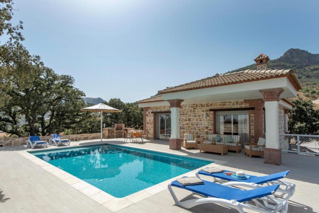El Gastor Villa | Doña Juana