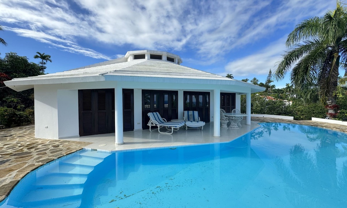 Cabrera House | Shell House a unique bungalow with 14m pool and sea view