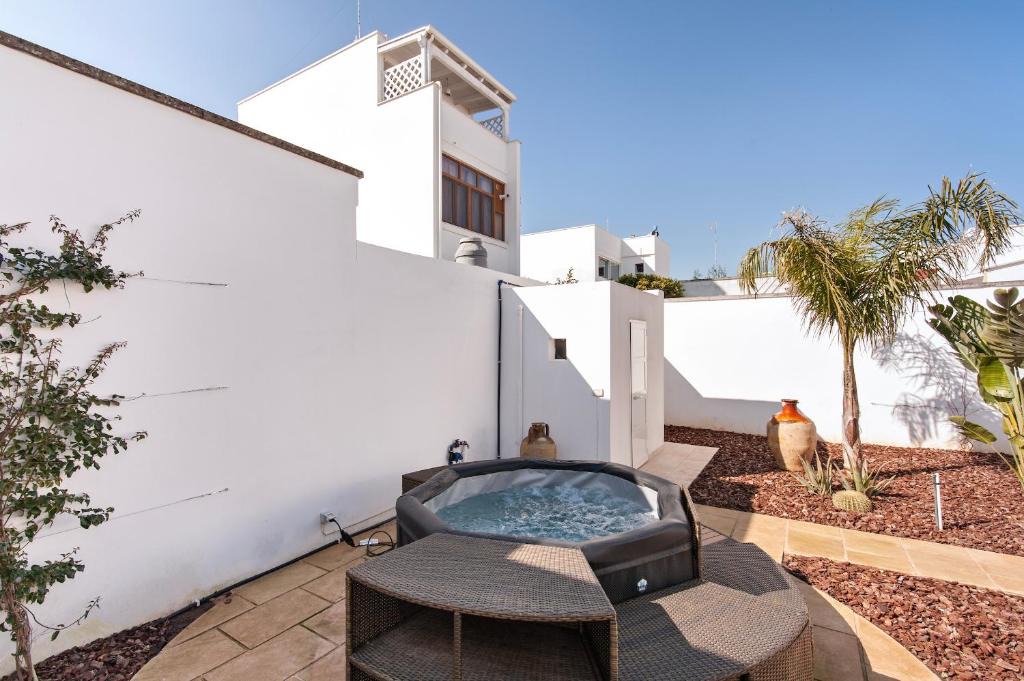 Carmiano House | Doberdò Exclusive House & SPA Bath - SIT Apartment