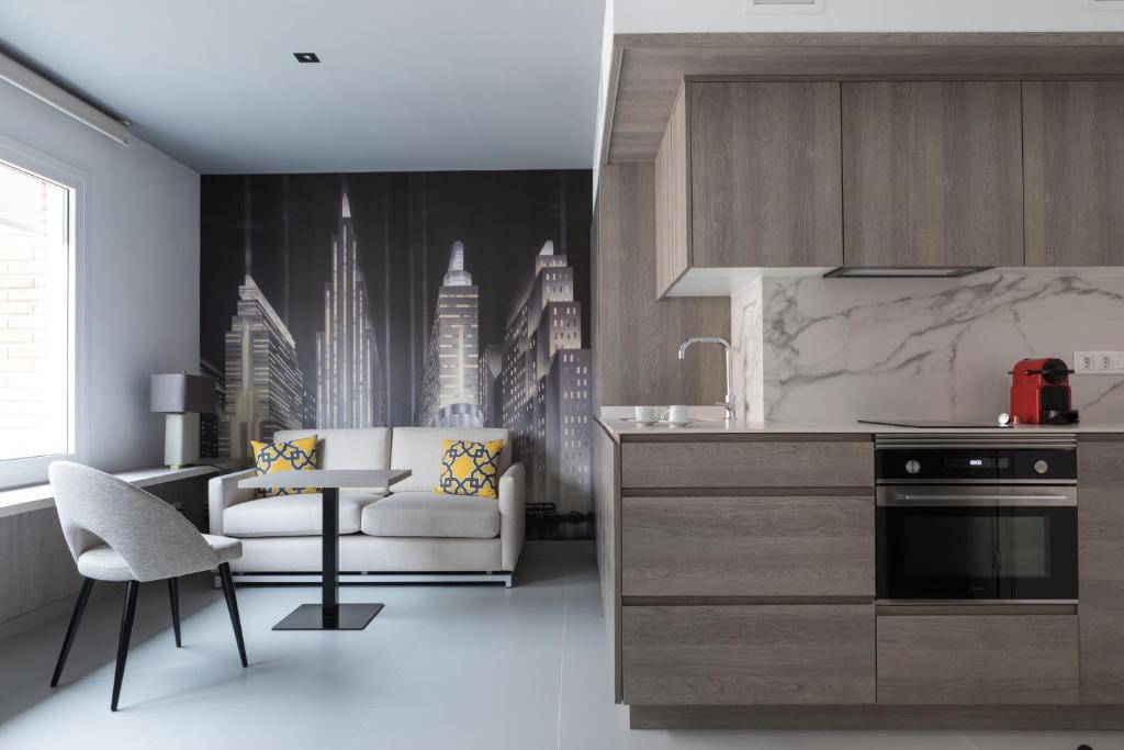 Almenara Apartment | Dobo Madrid Las Torres