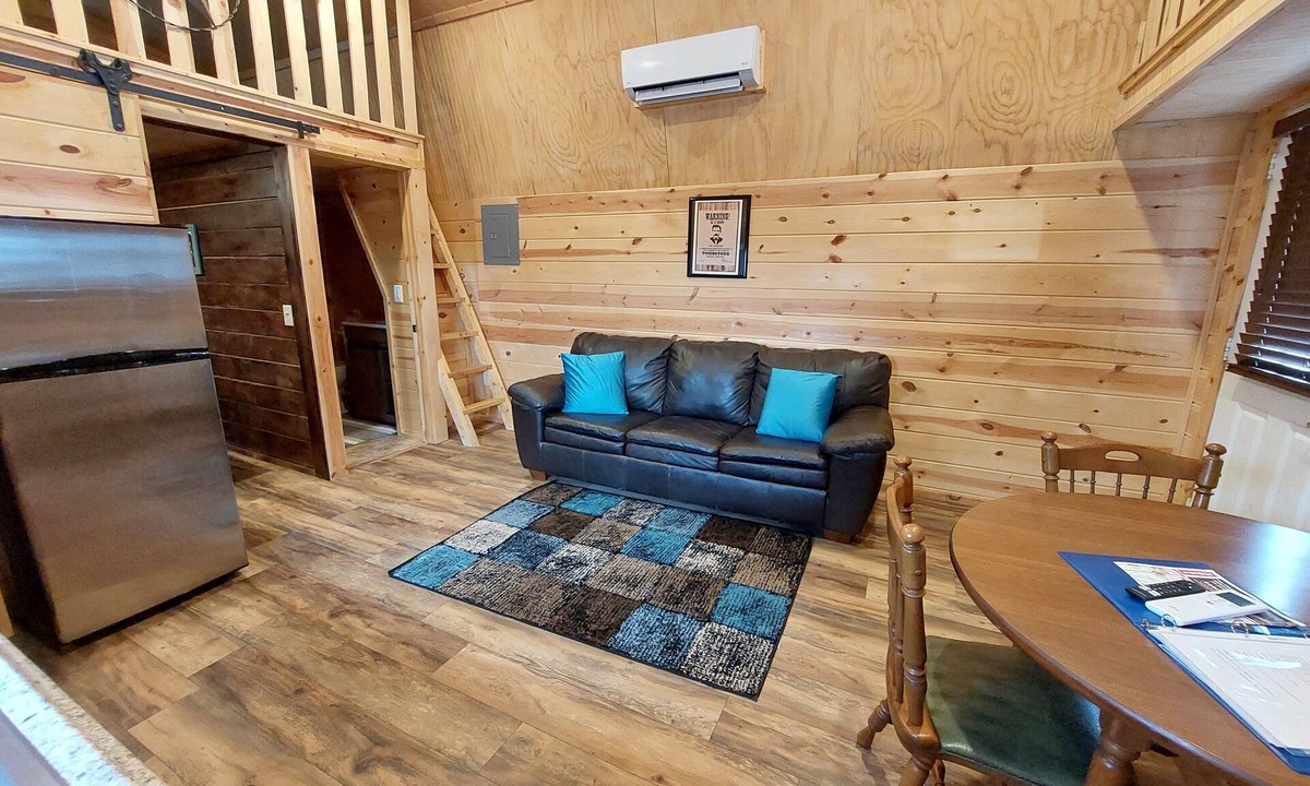 Branson Cabin | Doc Holliday