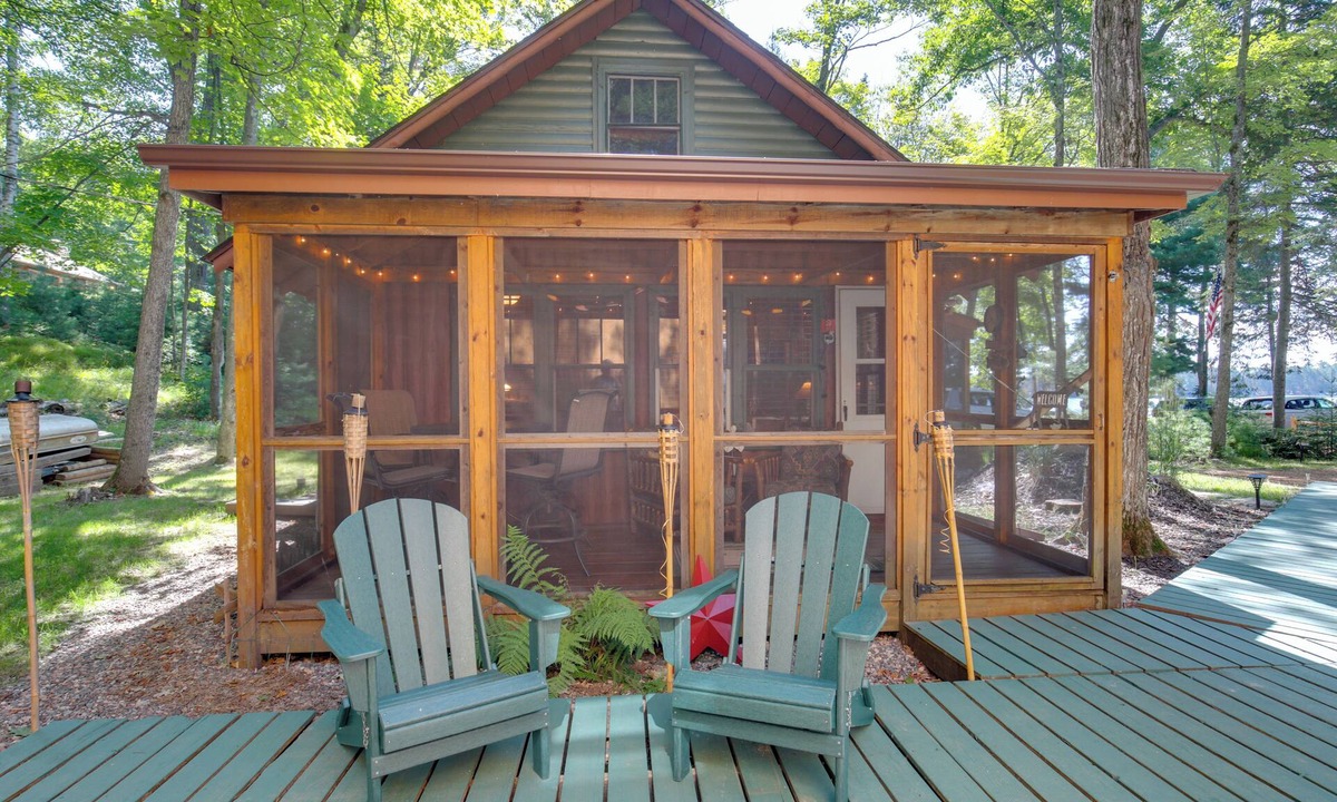St Germain Cabin | Dock, Lake & Beach Access! St Germain Duplex Cabin