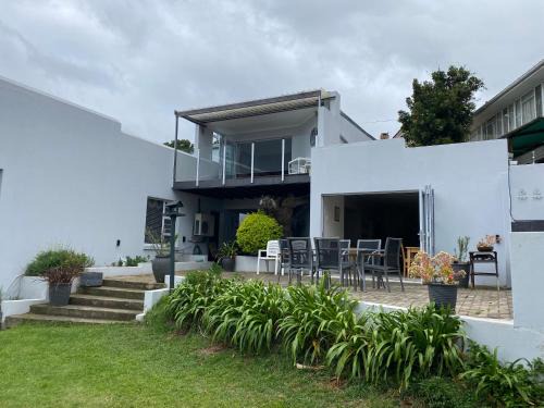 West Bank House | Dockside