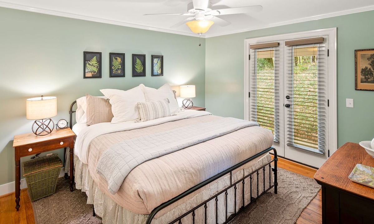Batesville Cottage | Dog Friendly Cottage Close to UVA