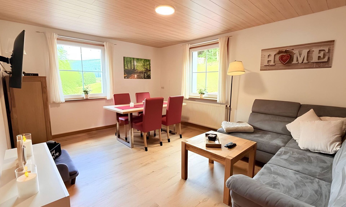 Enzklosterle Apartment | Dog-Friendly Holiday Apartment Wildbach 80sqm, 2 Bedrooms, Infrared Sauna, Max. 4 Guests