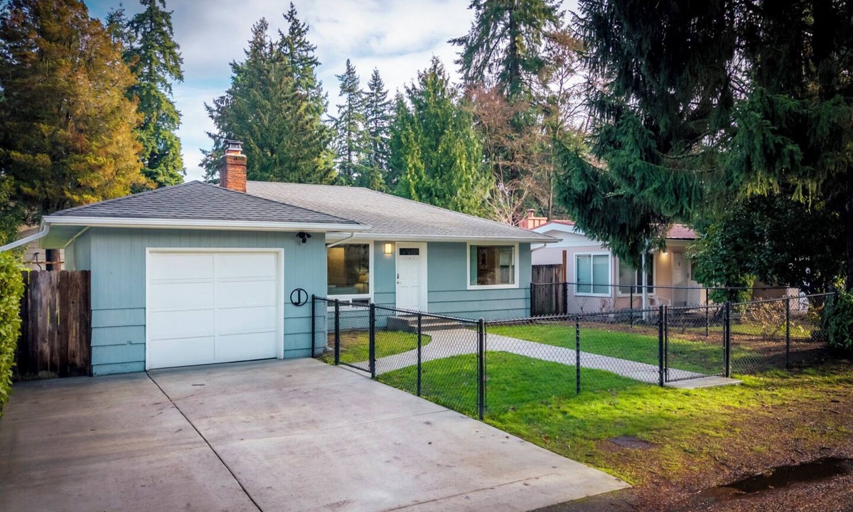 Haller Lake House | Dog-Friendly Home with a Hot Tub and Amazing Backyard