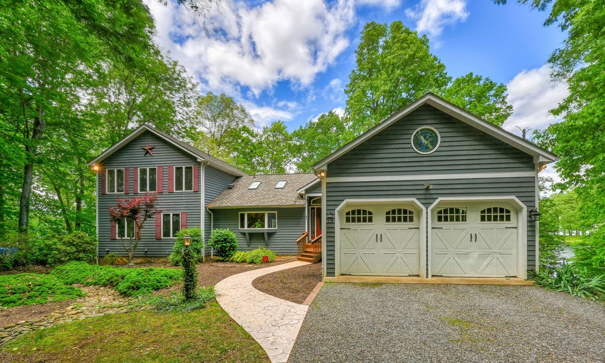 Bumpass House | Dog-friendly lakefront home with dock, pool table, fireplace, grill, two kayaks