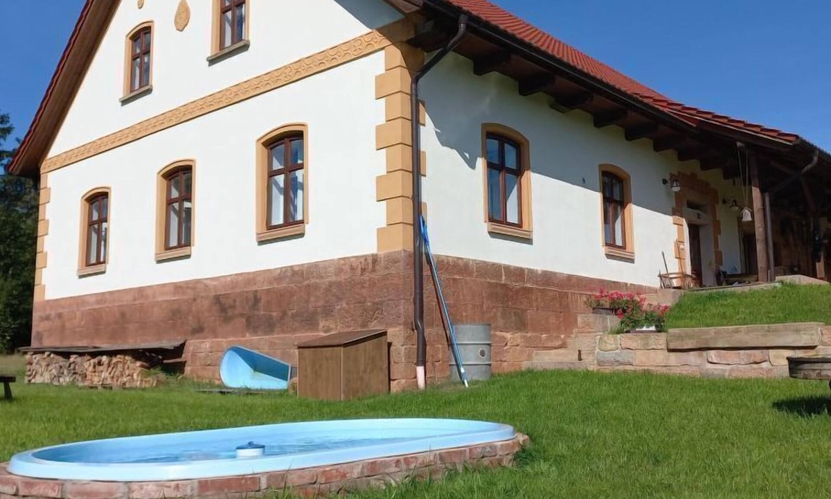 Dolni Olesnice House | Dolní Olešnice by Interhome