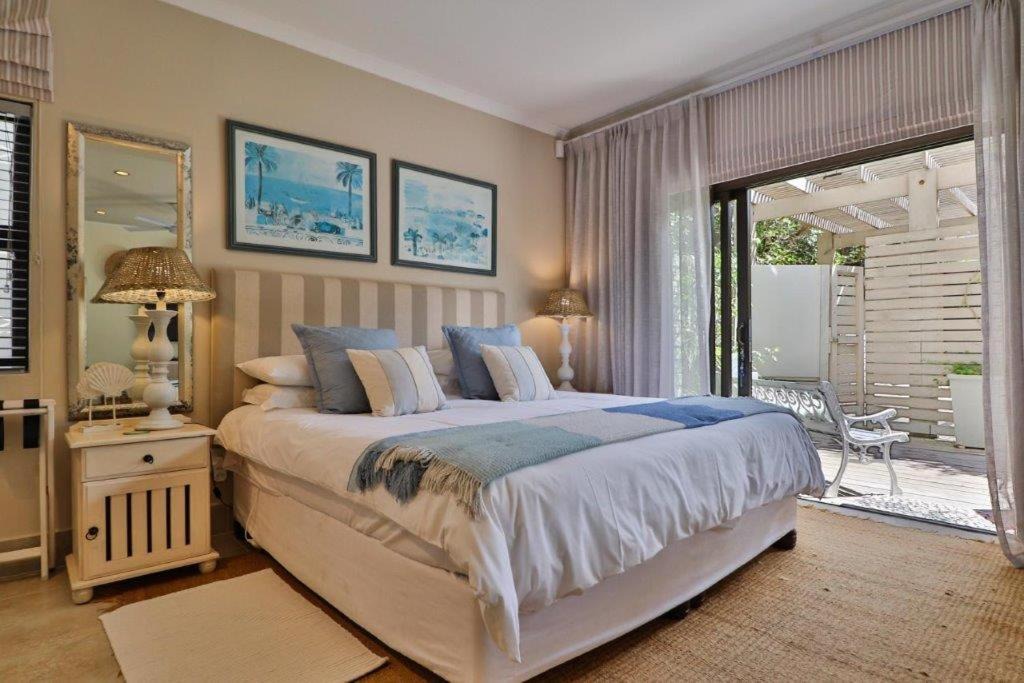 Wilderness Beach Apartment | Dolphinvilla Studio Apartment