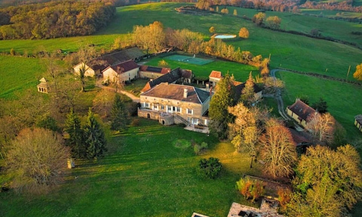 Anlhiac House | Domaine du Puy du Chause