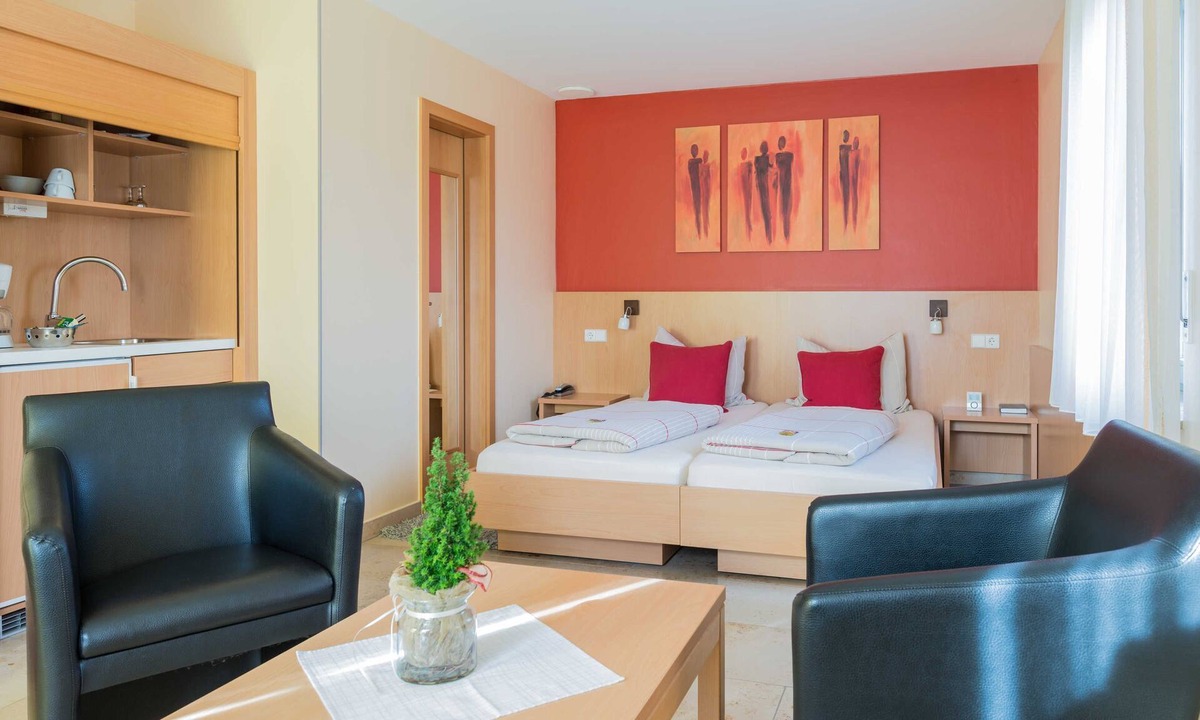 Nordheim Bed & Breakfast | Doppelzimmer 2 - Müllers Weingut und Weinstube im Auerberg