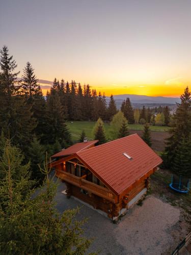 Marisel House | Dor De Munte