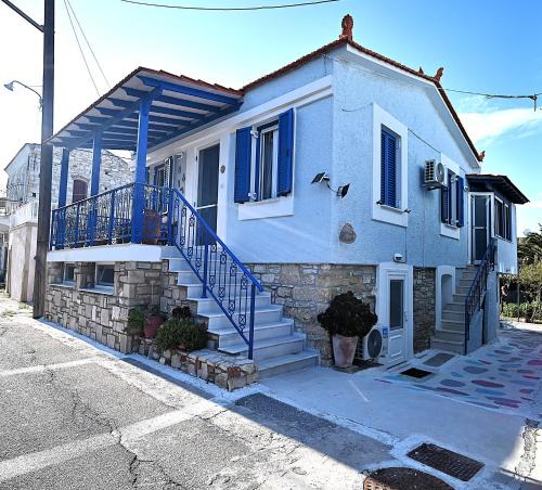 Katarraktis Apartment | Dora's House
