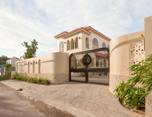 Phan Thiet Villa | Doris's Home - villa 500m2, 5 bedrooms, swimming pool, BBQ outdoor