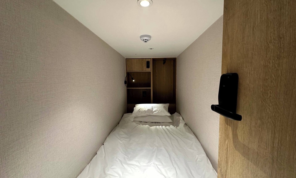 Jwadongsunhwan-ro Hostel | Dorm Single (Female)