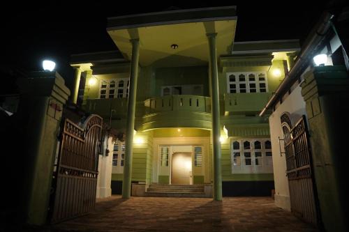 Kozhikode Hostel | Dormer Stay