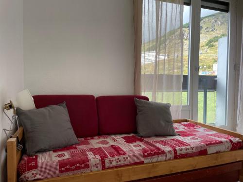 Les Menuires Apartment | Dorons Mountain Studios, ski-in ski-out, au coeur des Menuires