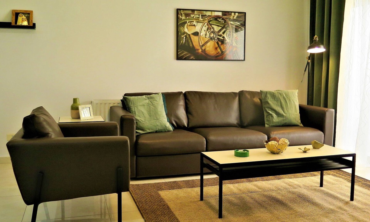 Amman Apartment | Double Key by HR V