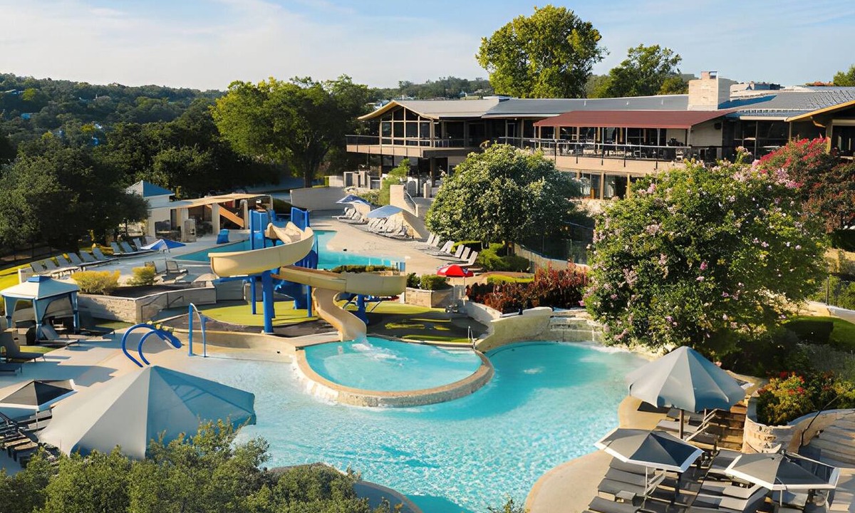 Lakeway Hotel | Double Queen Lakeview at Lakeway Resort & Spa, Outdoor Pool!