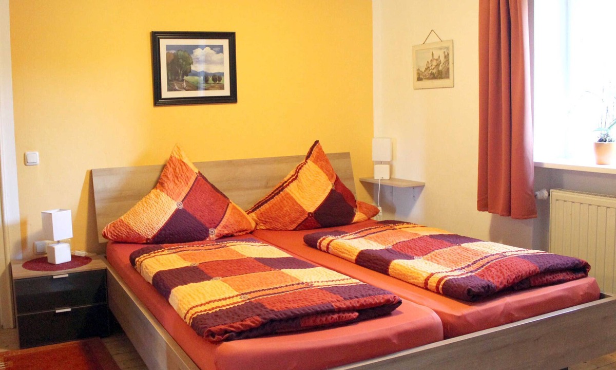 Bad Windsheim Bed & Breakfast | Double room 2 - Pension Pastoriushaus
