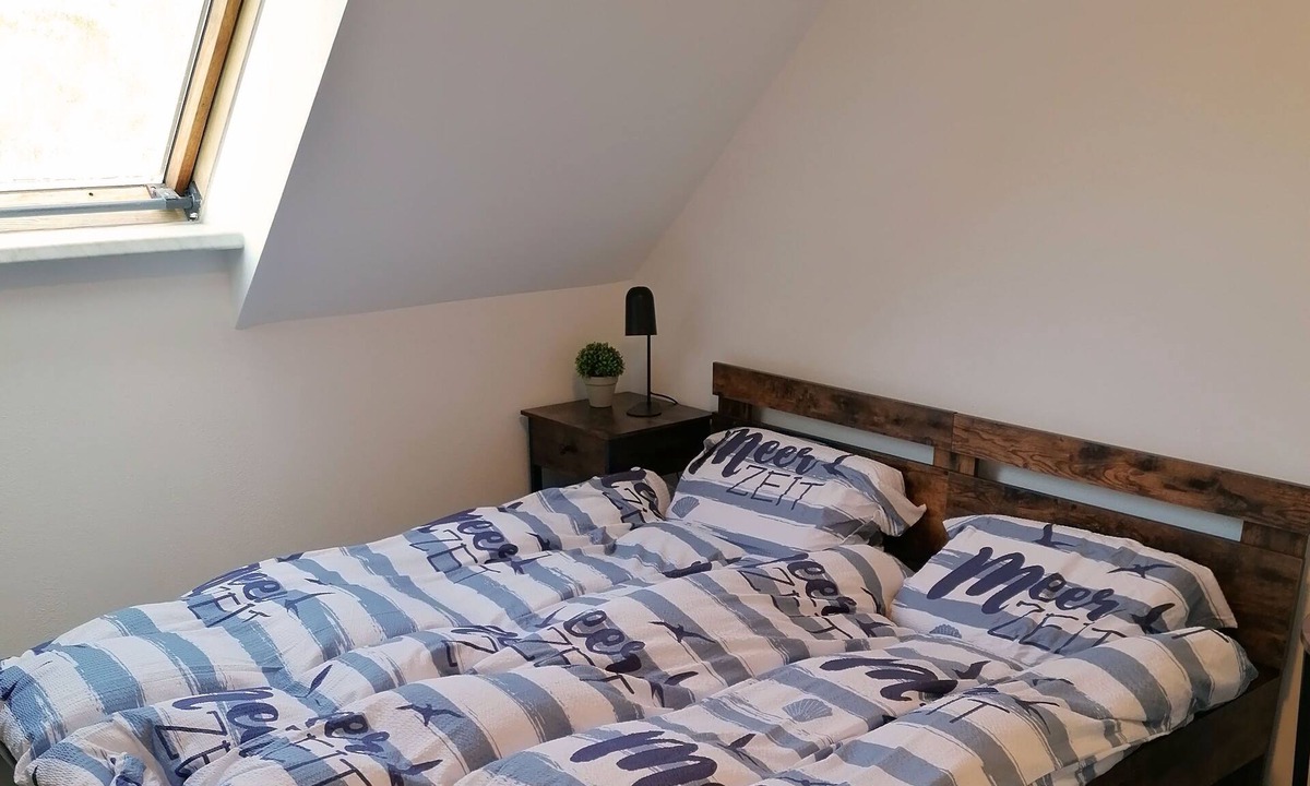 Ducherow Bed & Breakfast | Double room Anklam small for 2 persons with bath & WC - Pension Tweete Heimat