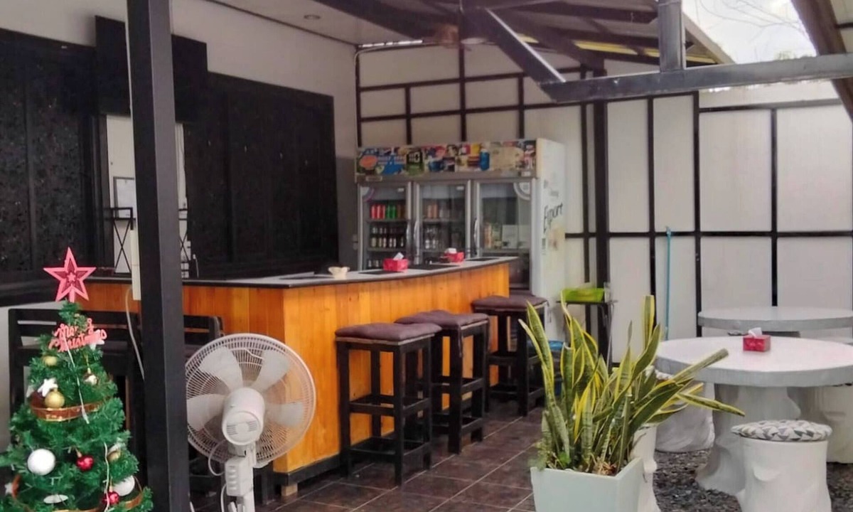 Rayong Apartment | Double Room fan Outer Bathroom 2