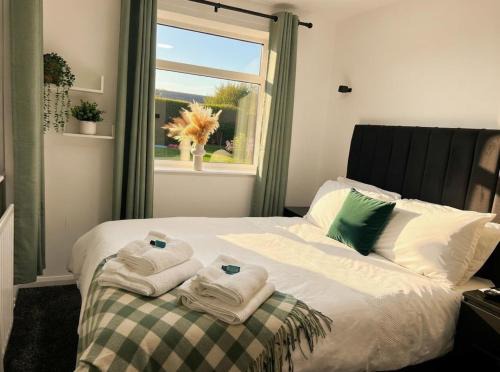 Leeds House | Double Room in St Michael's Inn near Leeds Airport