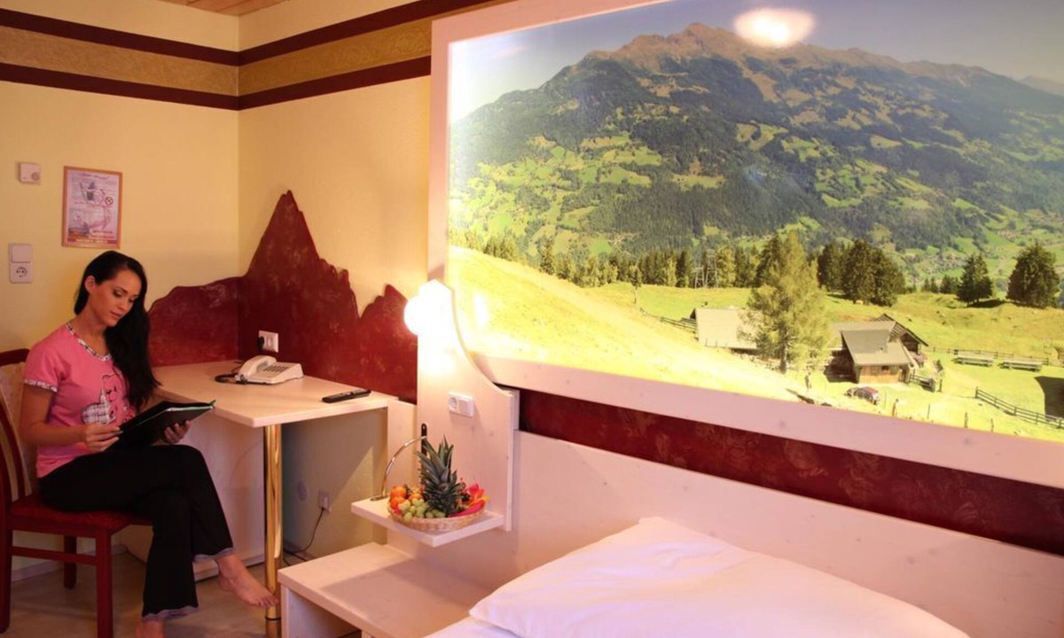 Rangersdorf House | Double room low budget - Erholungshotel Margarethenbad