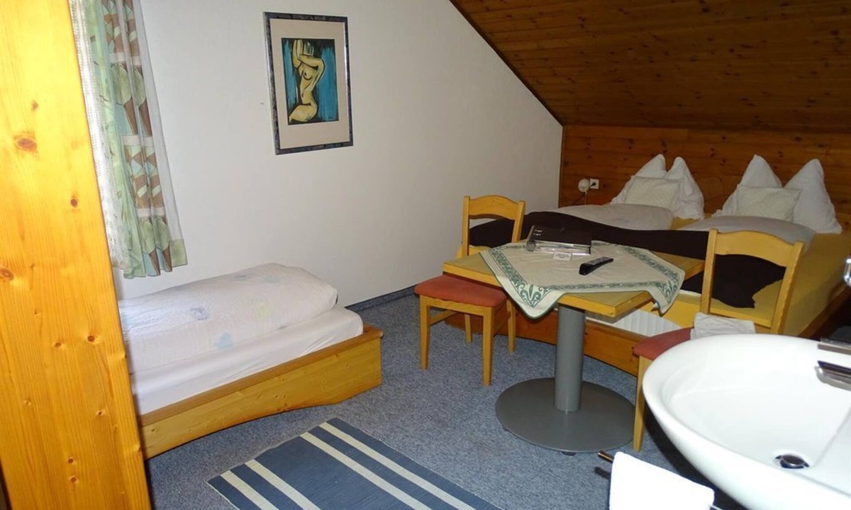 Dorfgastein House | Double room, shared toilet - Walcher, Gasthof