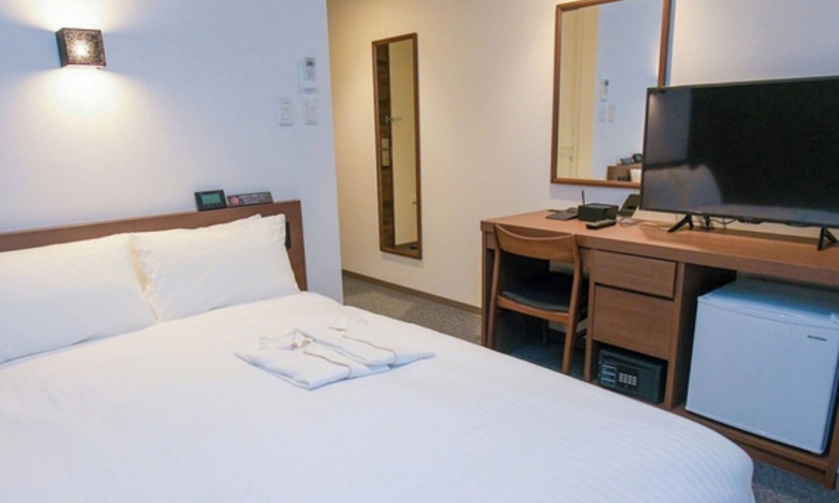 Susakiuramachi Hotel | Double room stay without meals Simple stay Con/Fukuoka Fukuoka