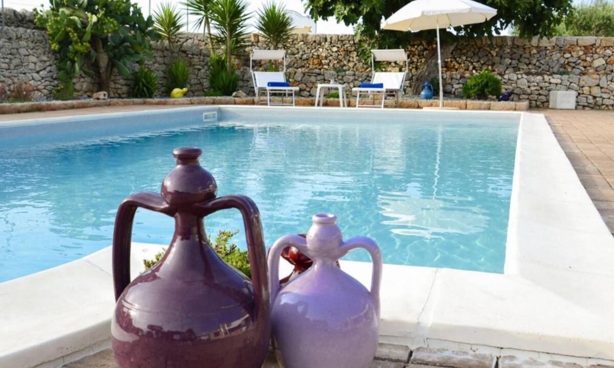 Conversano House | Double Room with Pool View Mia N.5