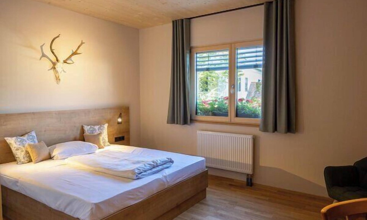 Hemau Apartment | Double room with private bathroom