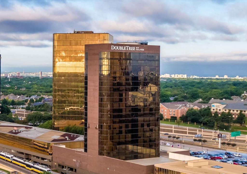 Dallas Hotel | DoubleTree by Hilton Hotel Dallas Campbell Centre
