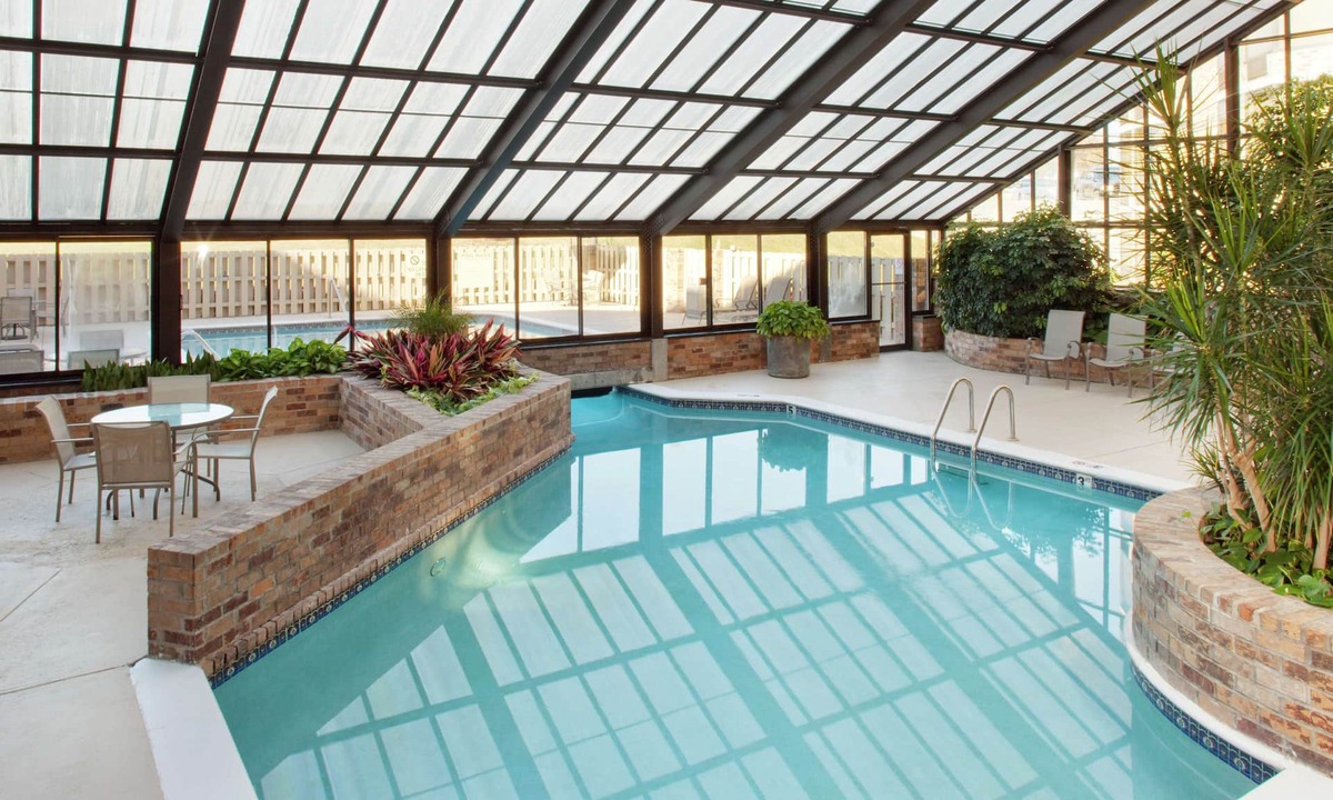 Oak Ridge Hotel | DoubleTree by Hilton Hotel Oak Ridge - Knoxville