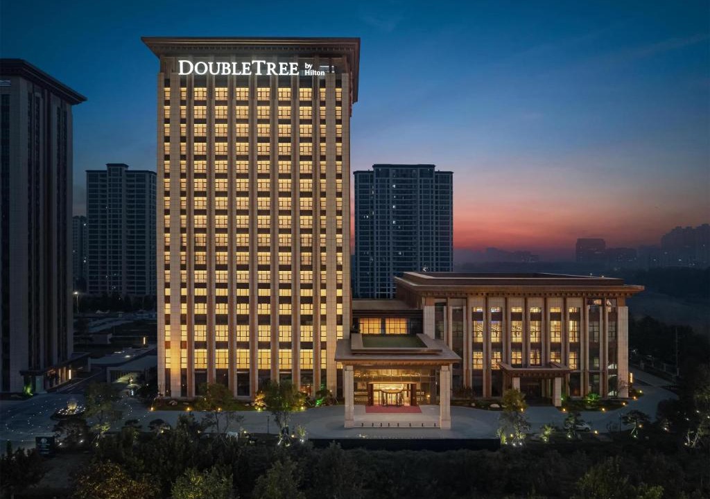 Longting District Hotel | Doubletree By Hilton Kaifeng