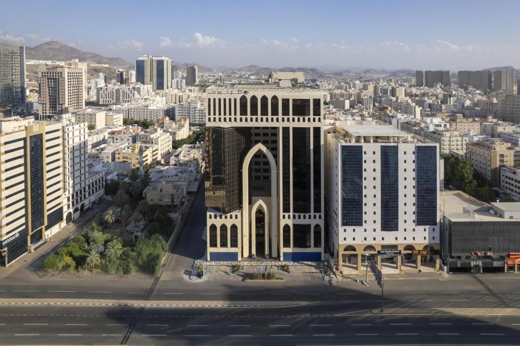 Mecca Hotel | DoubleTree by Hilton Makkah Aziziyah