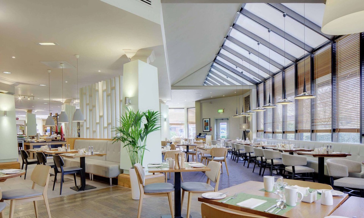 Ringway Hotel | DoubleTree by Hilton Manchester Airport