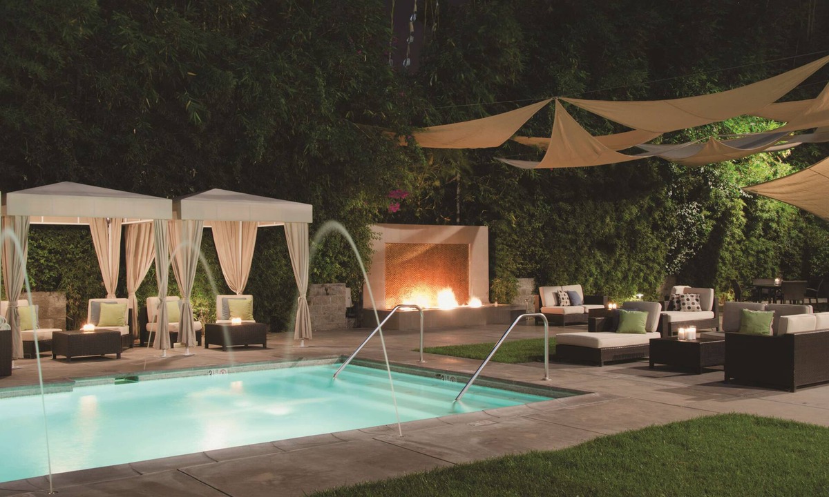 Monrovia Hotel | DoubleTree by Hilton Monrovia - Pasadena Area